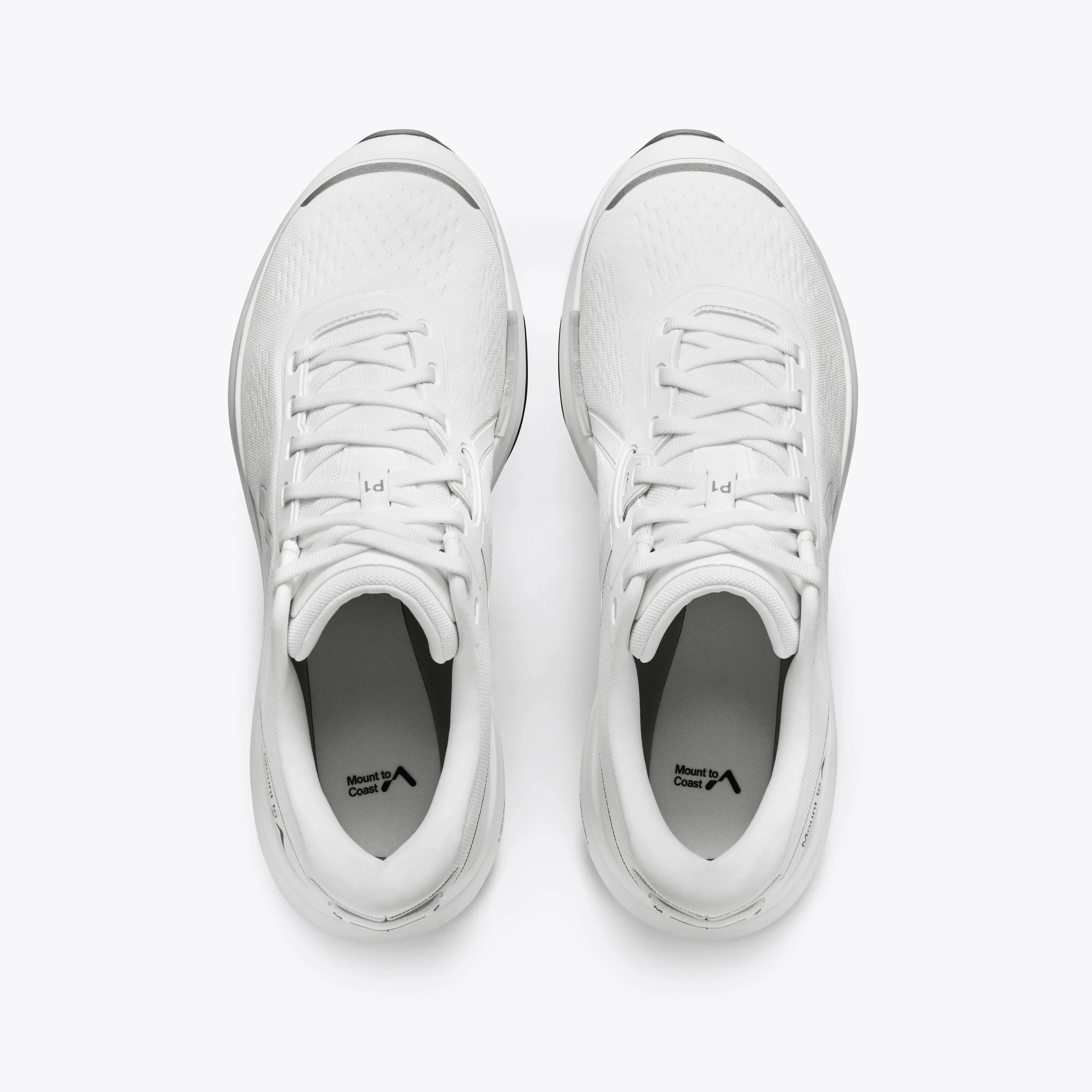 Mount to Coast P1 white running shoes - Top view #Color_white